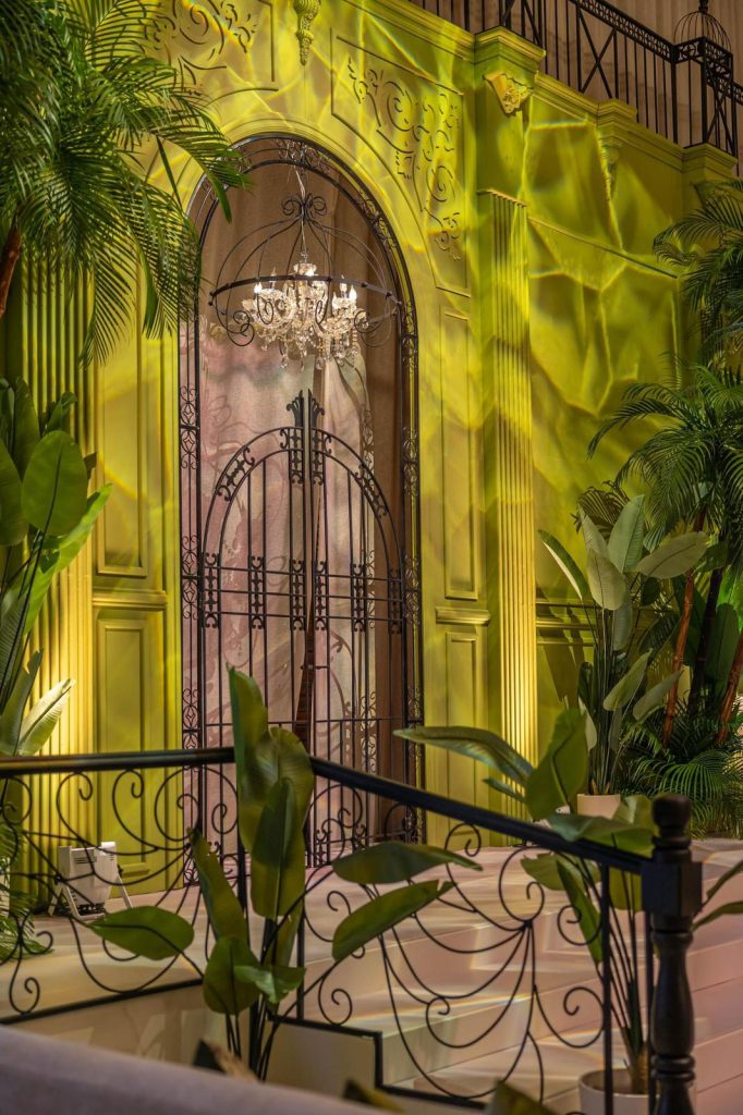 Emerald Grace by Chandal — photograph 3